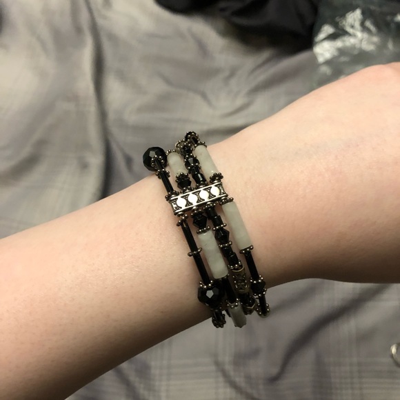 🔴Black Bead and Rose Quartz Bracelet🔴 - Picture 1 of 1